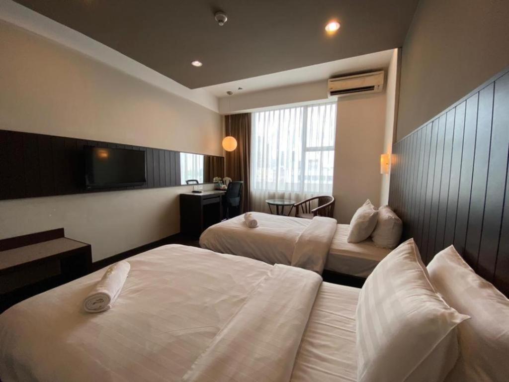 Kemena View Hotel Kuching Exterior foto